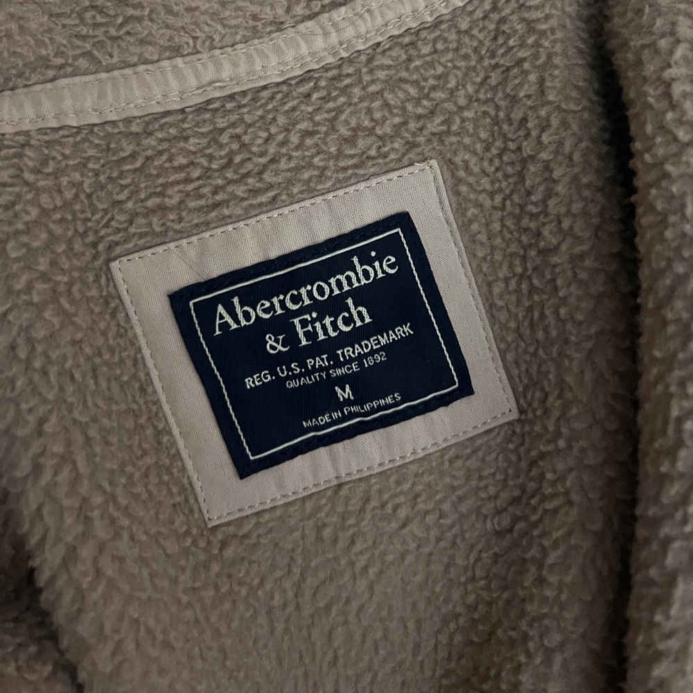 Abercrombie & Fitch Pink Teddy Jacket - Picture 3 of 3